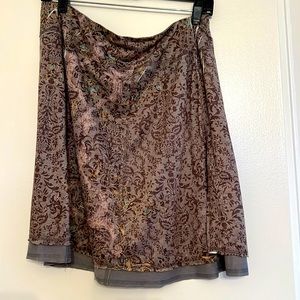 Petite A- line skirt. Rough hem lining shows. Slightly distressed design. PL